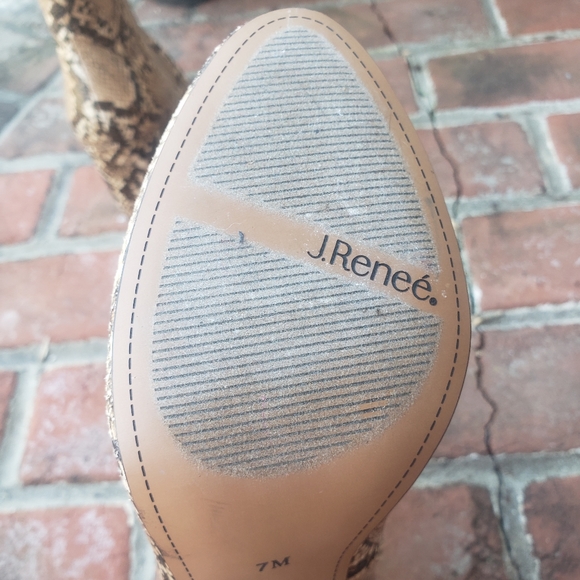 New snake skin print J Renee booties - Picture 8 of 14
